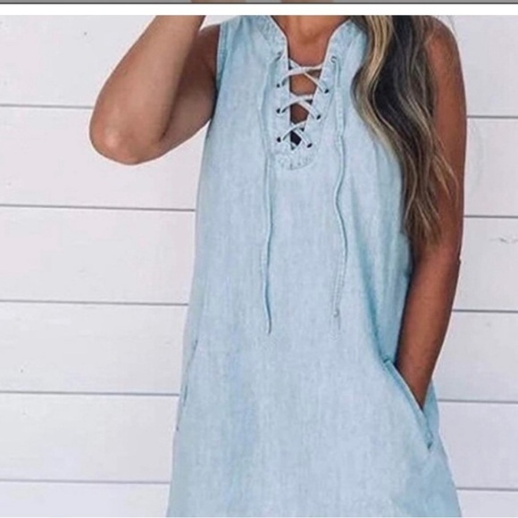 Madewell Chambroy Lace Up Neck Dress Size Medium - Picture 3 of 8